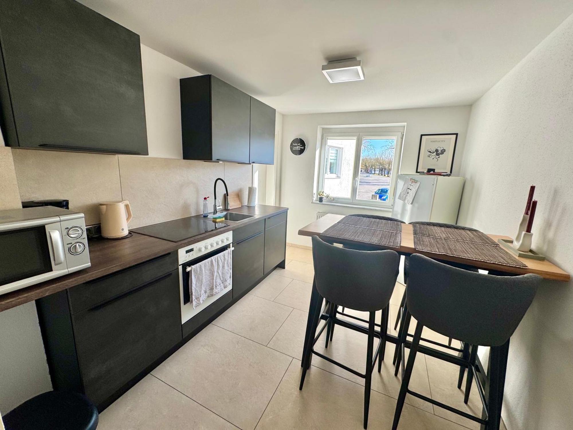 3 Zimmer Apartment Mit Flussblick - Self Check-In Eggenfelden Exterior foto